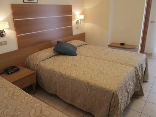 Hotel Prater Cesenatico 3*,